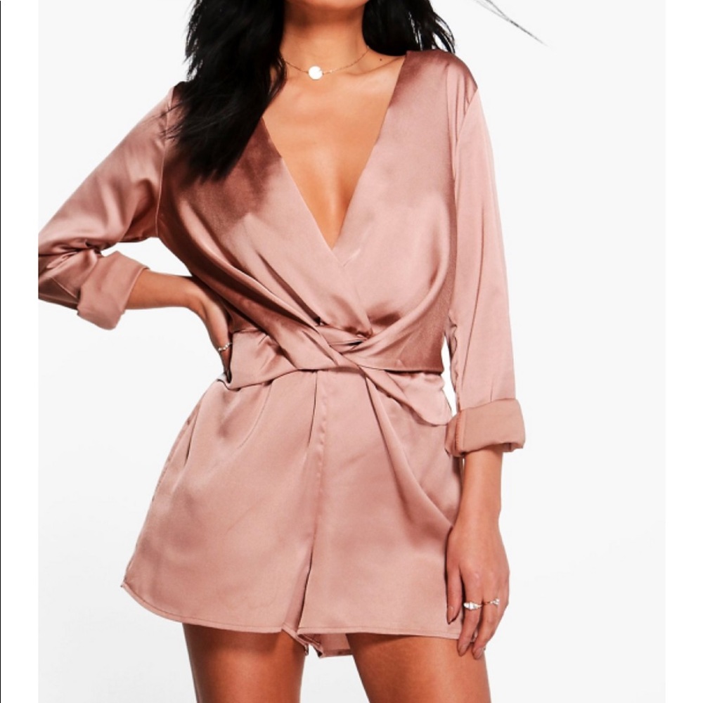 Playsuit(wine color).